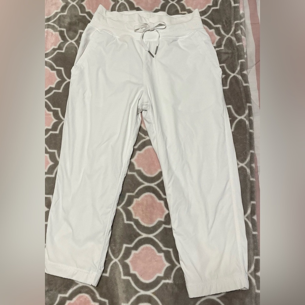 Lululemon Lined Capris size 2